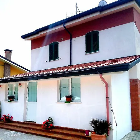Villino Al Mare Giorgetti 벨레지아아지마리나
